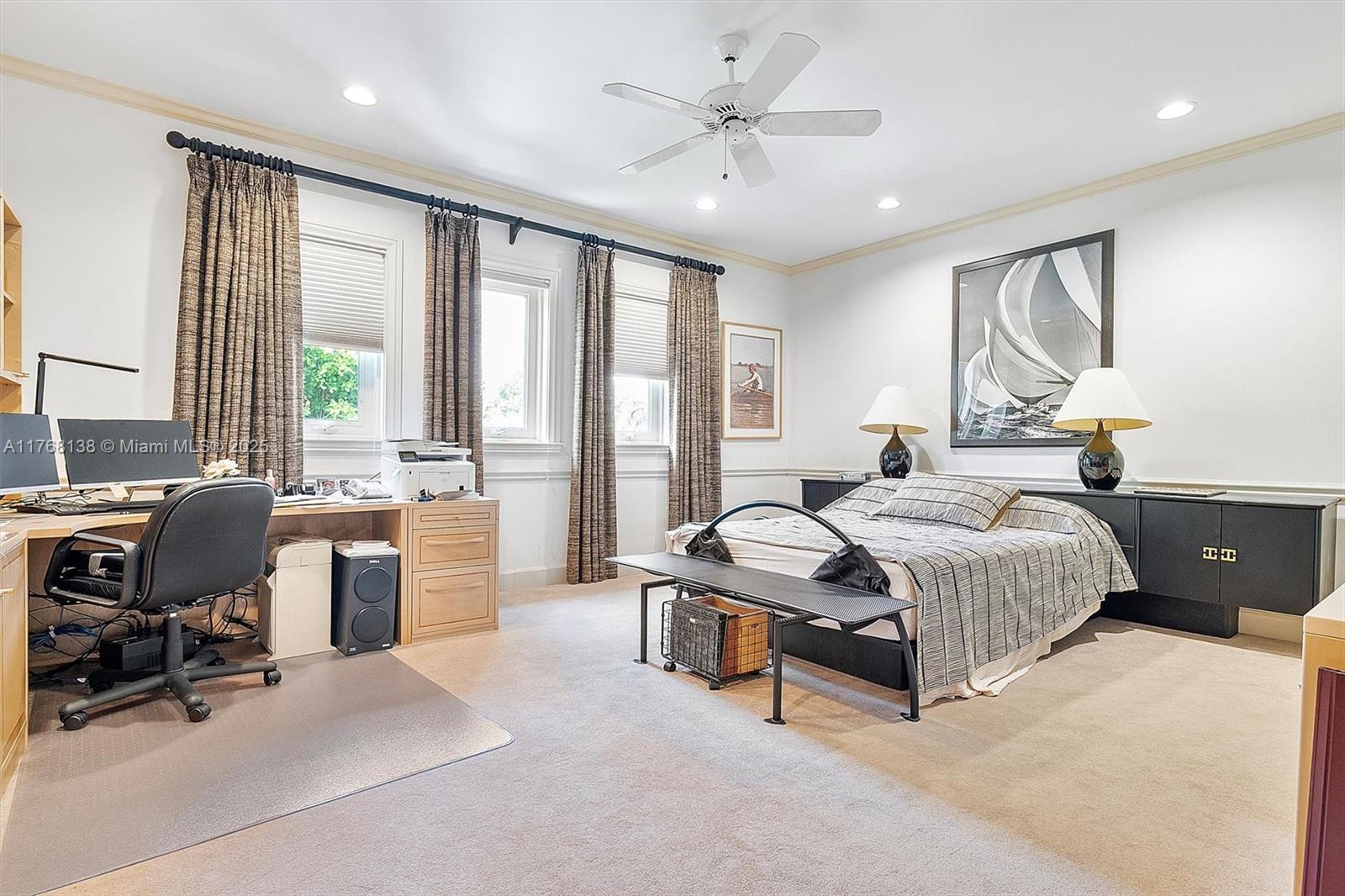 BAYSHORE VILLAS - Residential