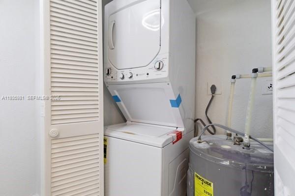 Fidlers Green PH 01 - Residential