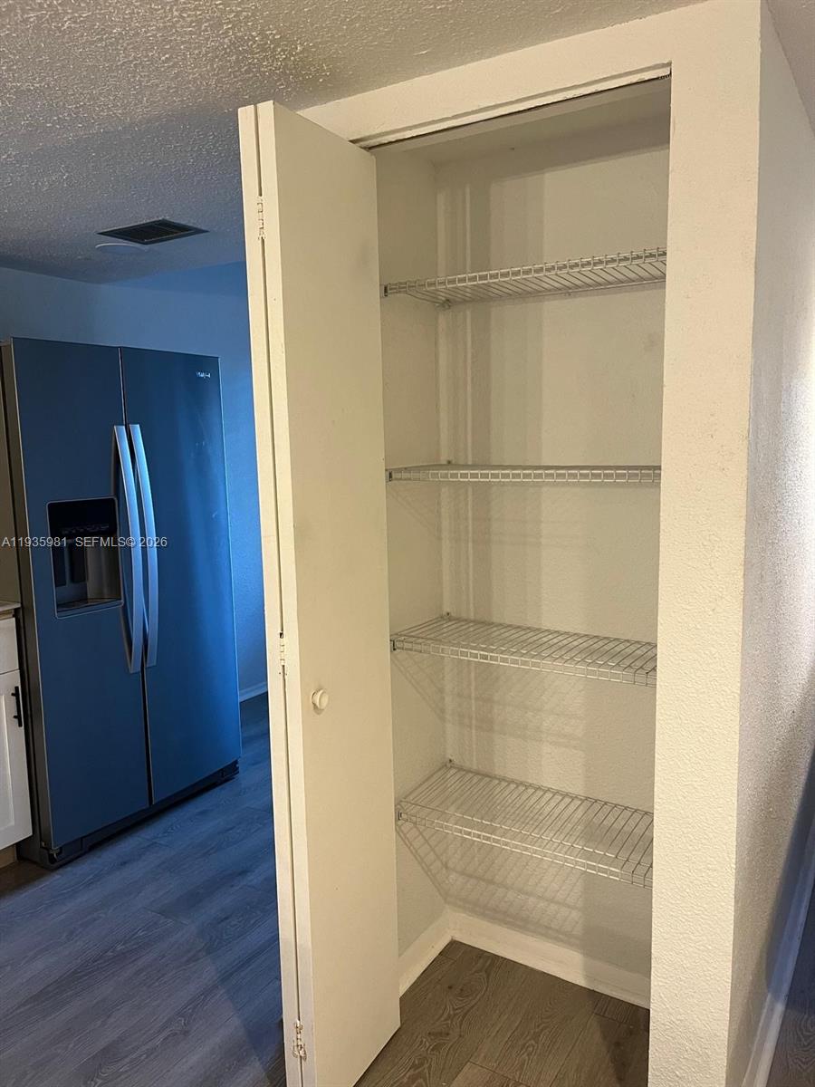 Fidlers Green PH 01 - Residential