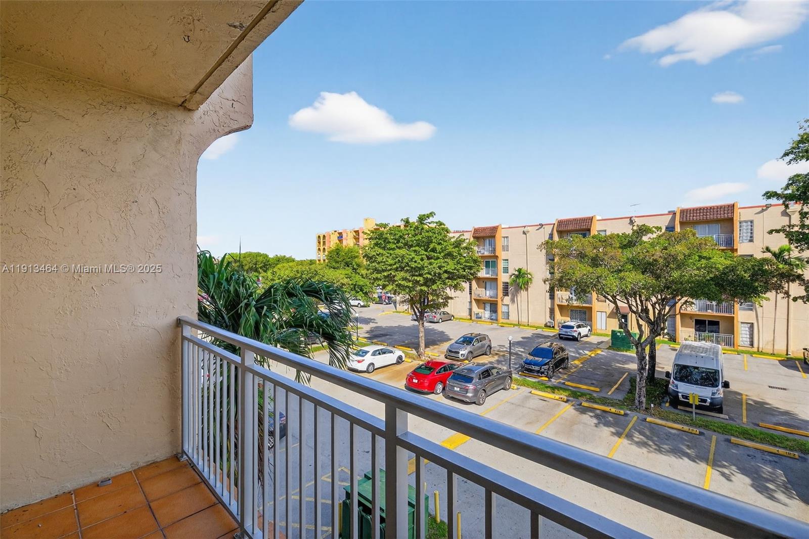 SUNSET VILLAS PHASE II CO - Residential