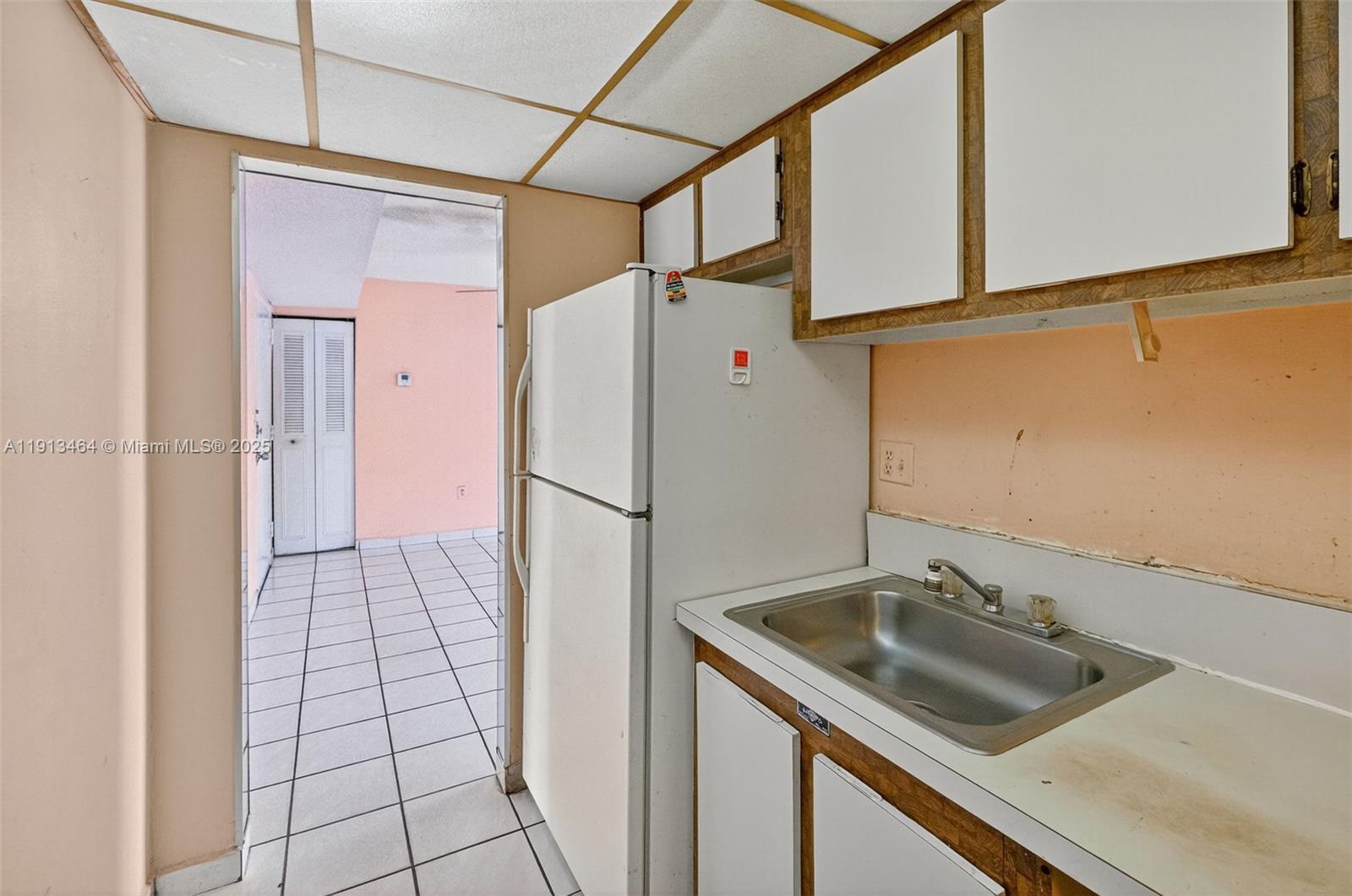 SUNSET VILLAS PHASE II CO - Residential