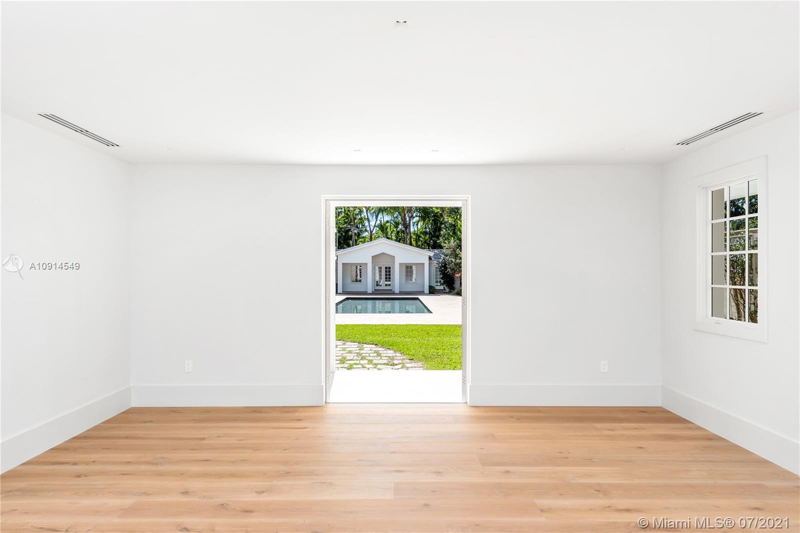 CLEVELAND PARK - Residential