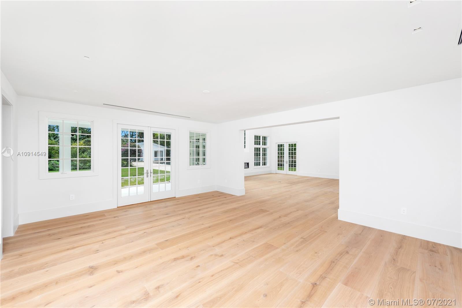 CLEVELAND PARK - Residential