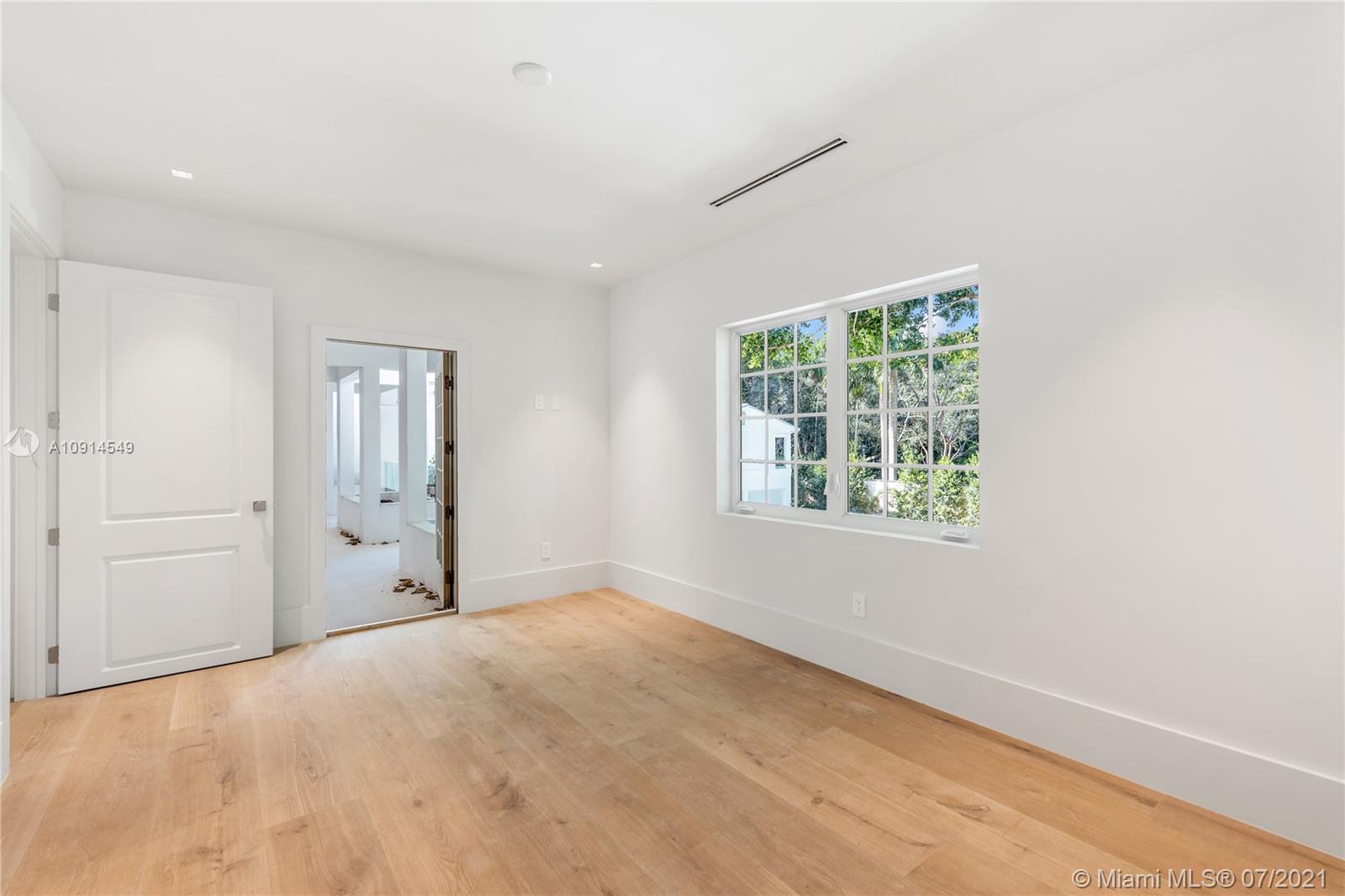 CLEVELAND PARK - Residential