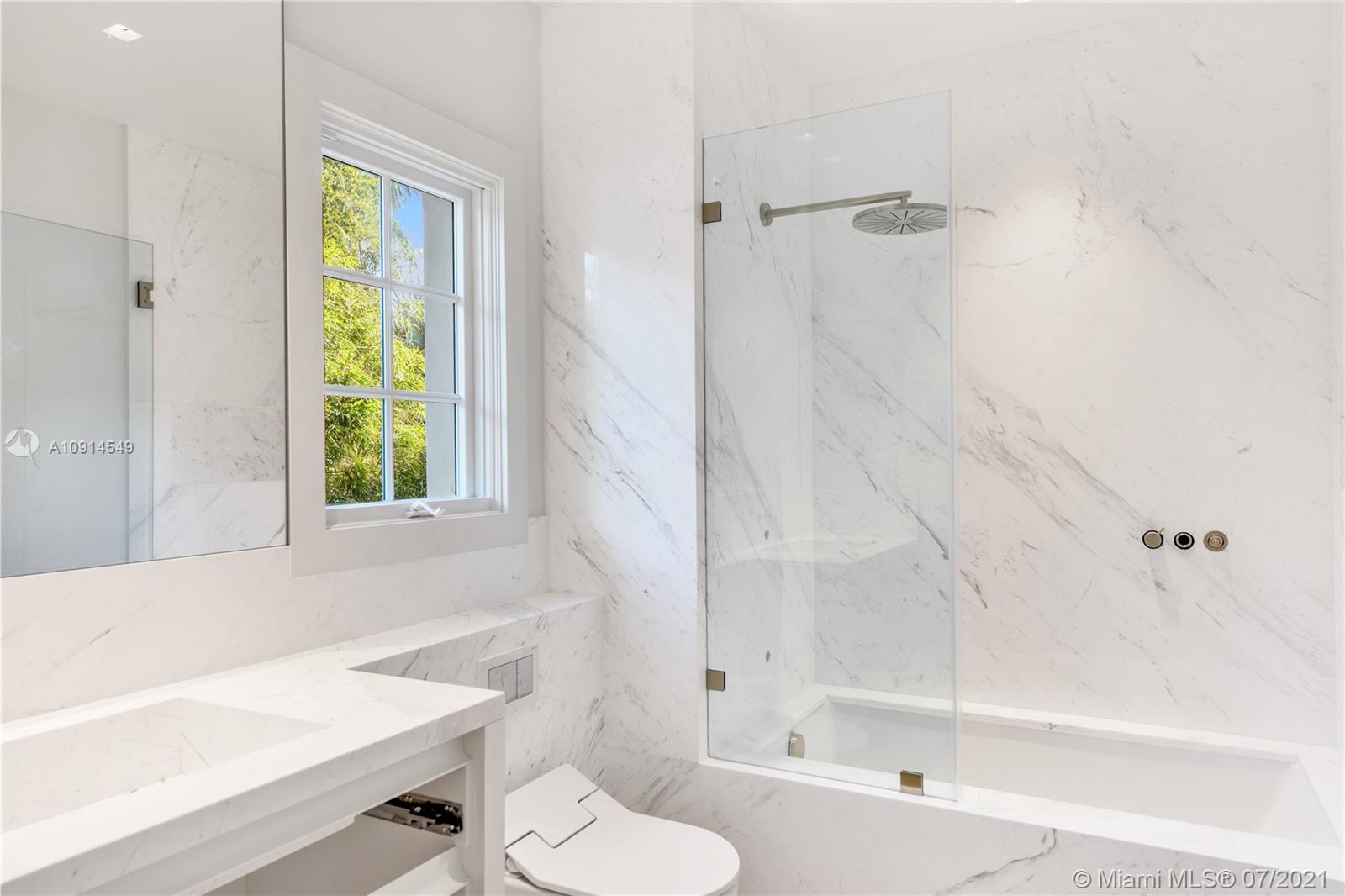 CLEVELAND PARK - Residential