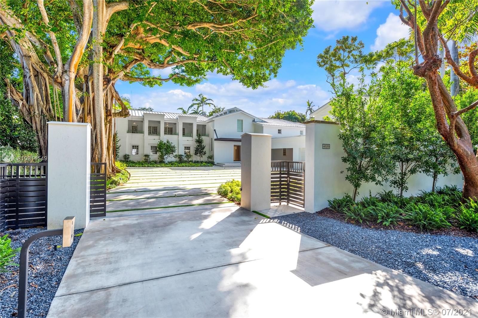 CLEVELAND PARK - Residential