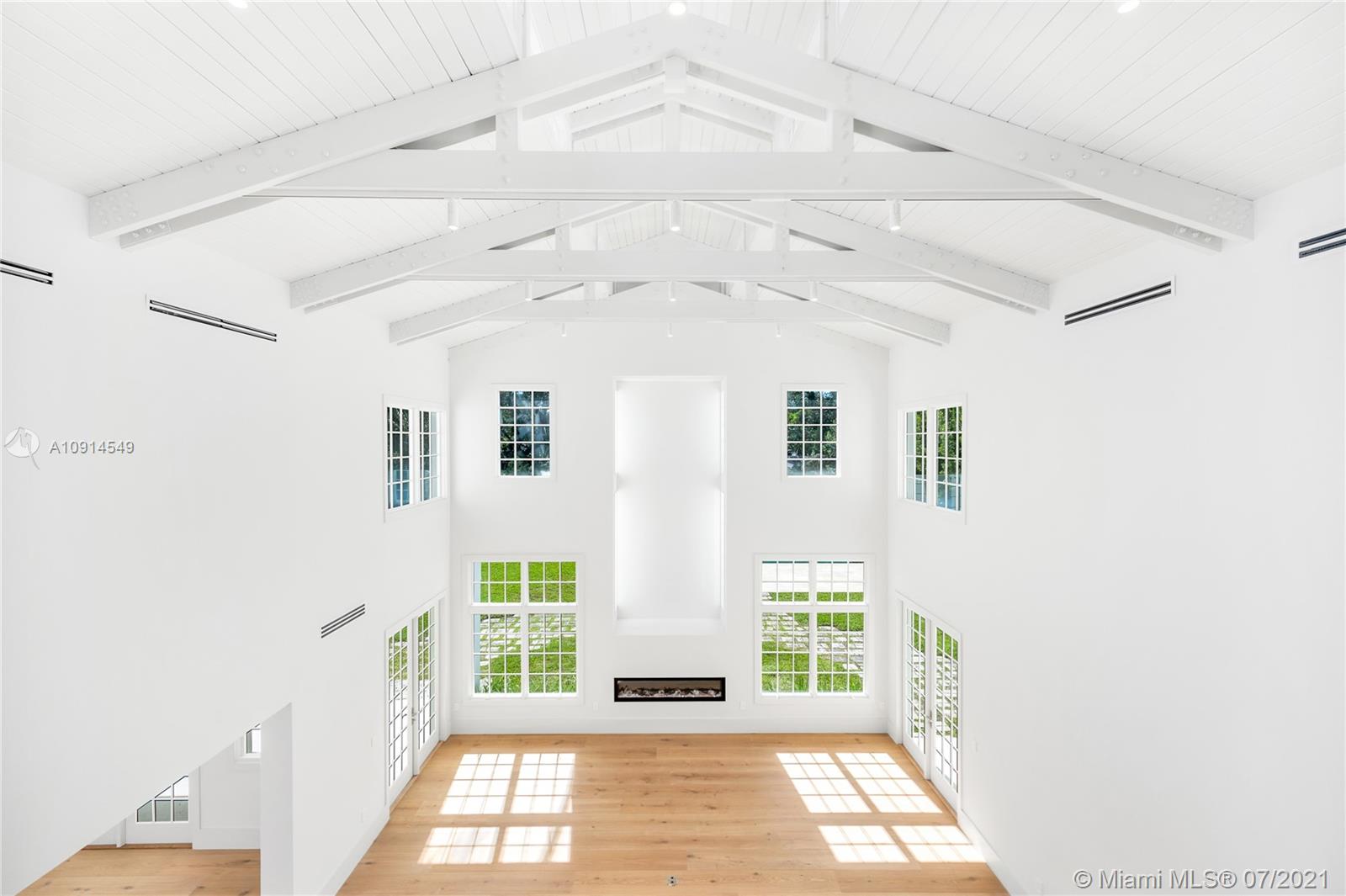 CLEVELAND PARK - Residential