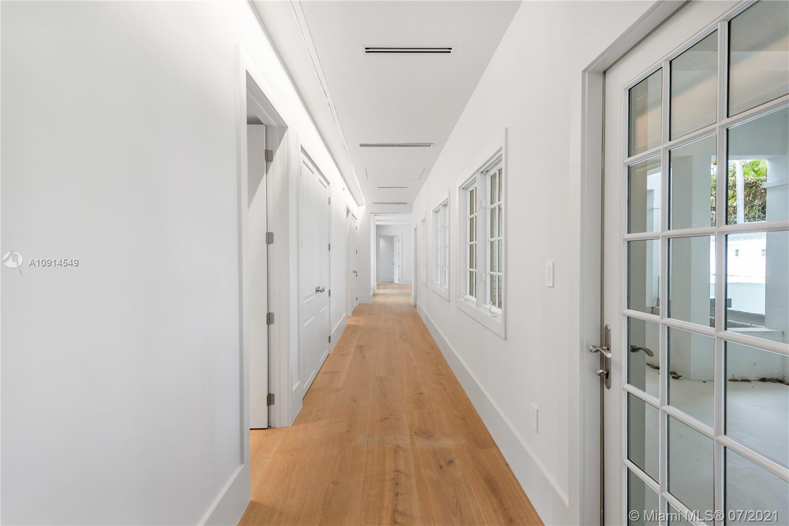 CLEVELAND PARK - Residential