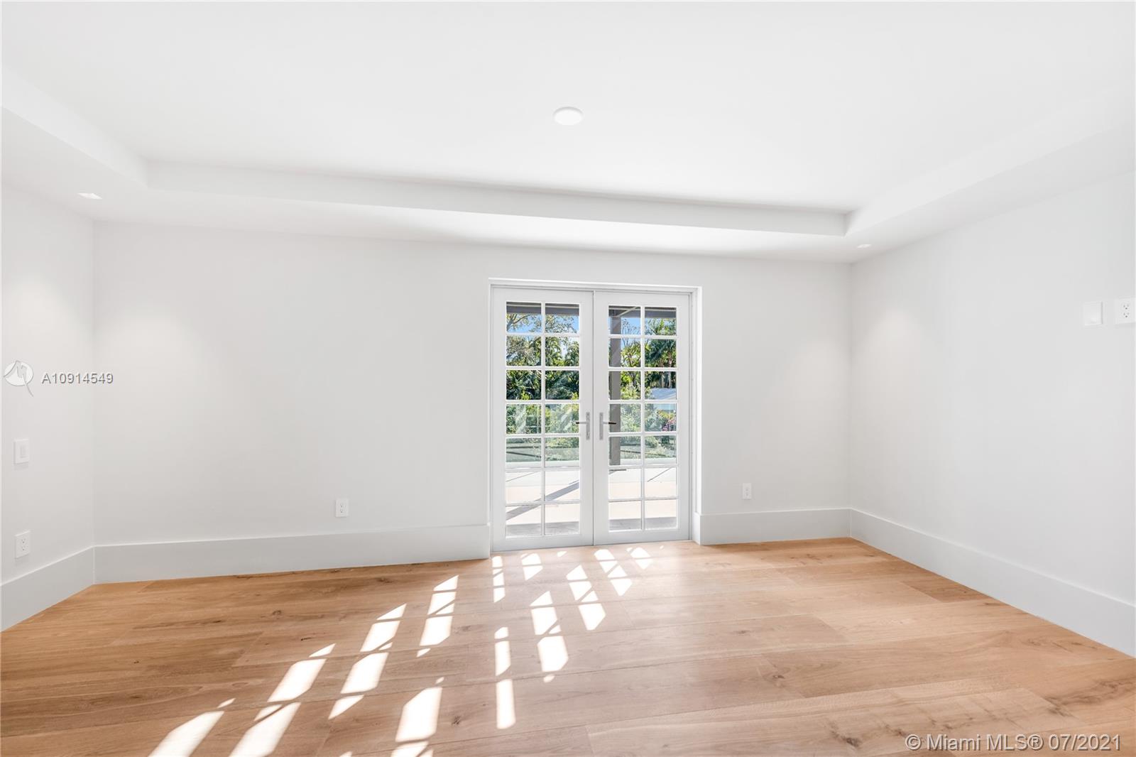 CLEVELAND PARK - Residential