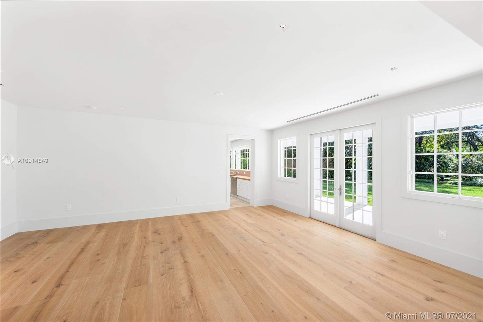 CLEVELAND PARK - Residential