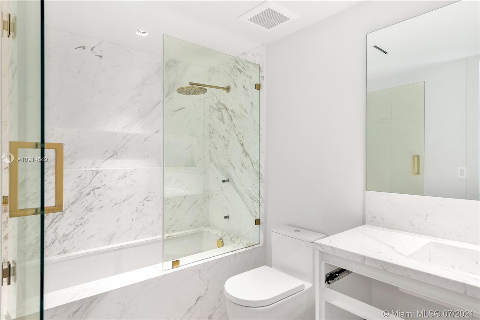 CLEVELAND PARK - Residential