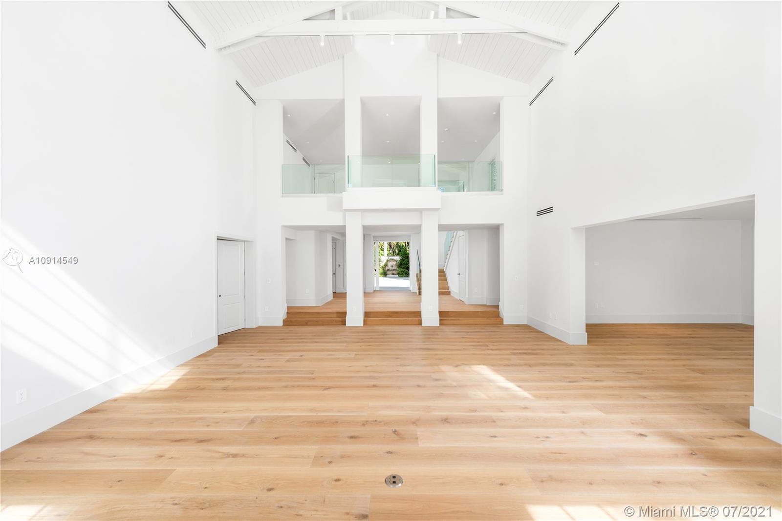 CLEVELAND PARK - Residential