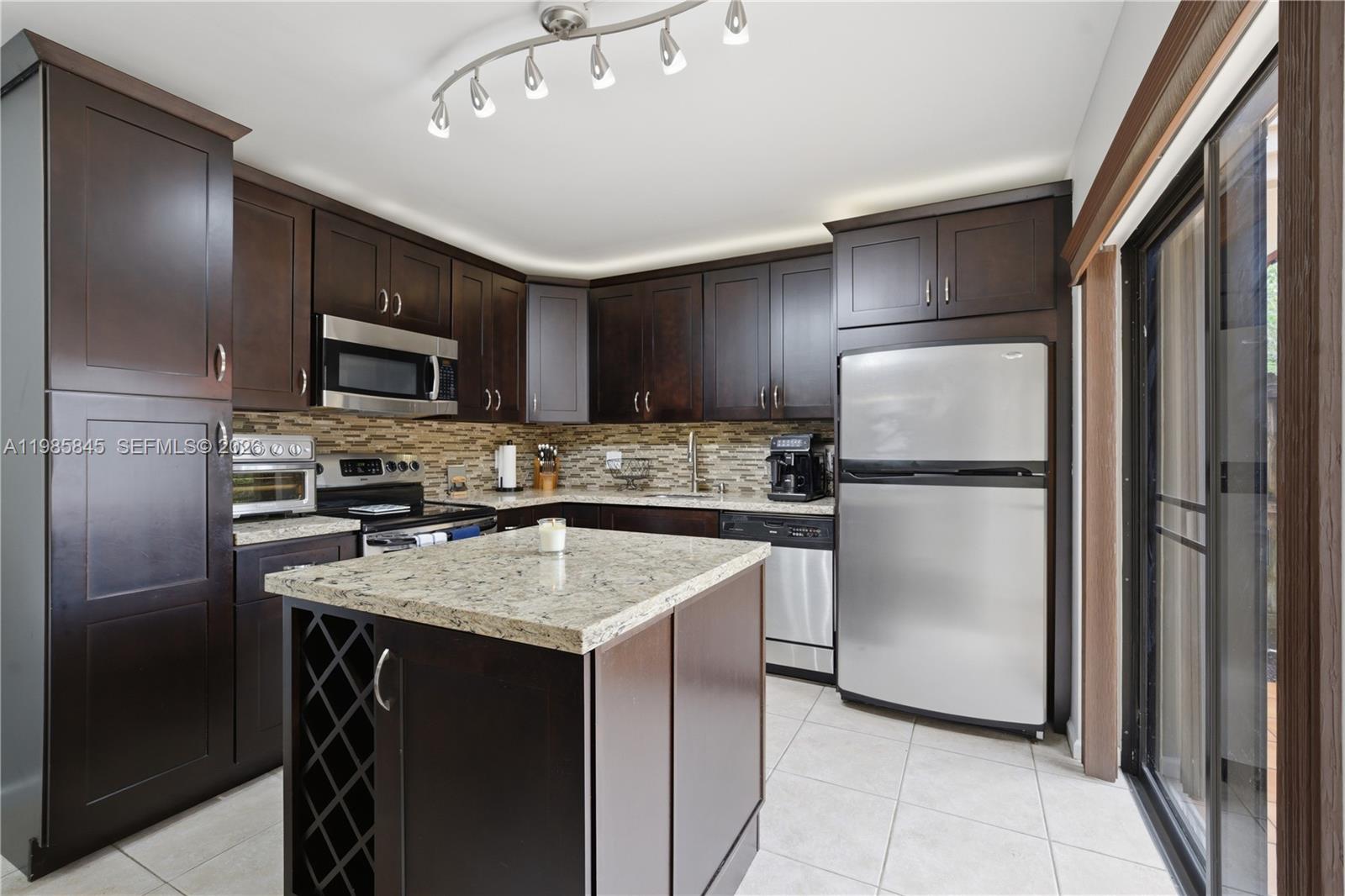 JACARANDA PARCEL 610 - Residential