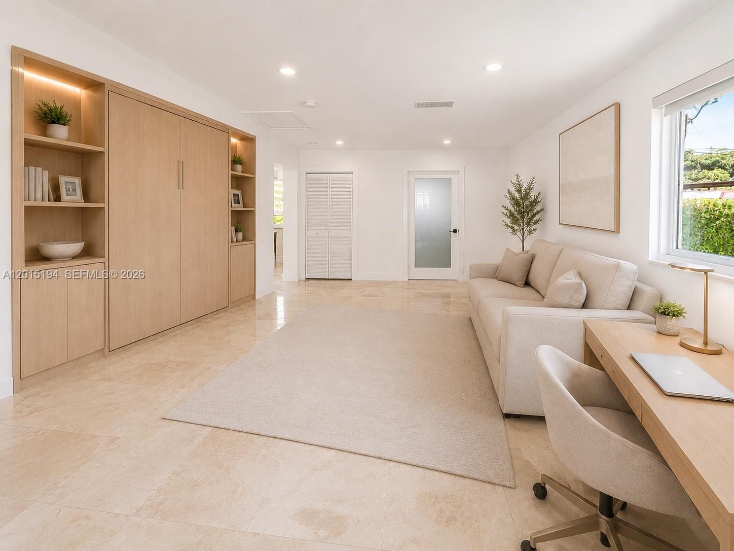SAN SOUCI ESTATES - Residential Lease