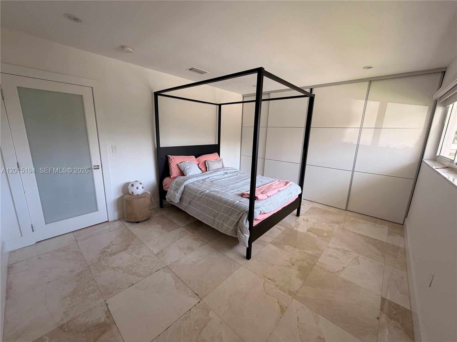 SAN SOUCI ESTATES - Residential Lease