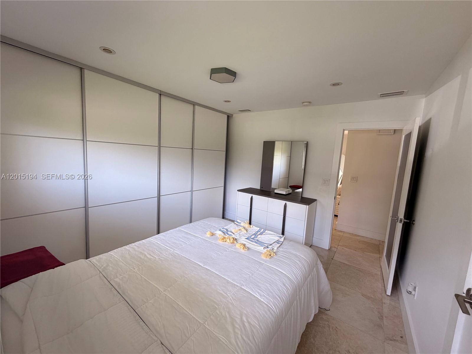 SAN SOUCI ESTATES - Residential Lease