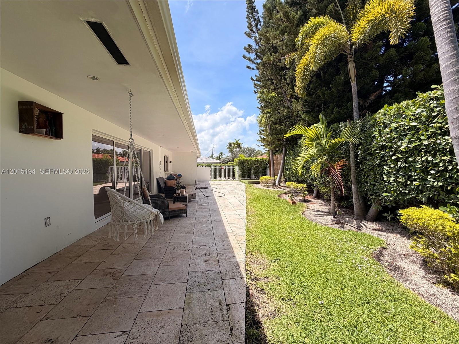 SAN SOUCI ESTATES - Residential Lease