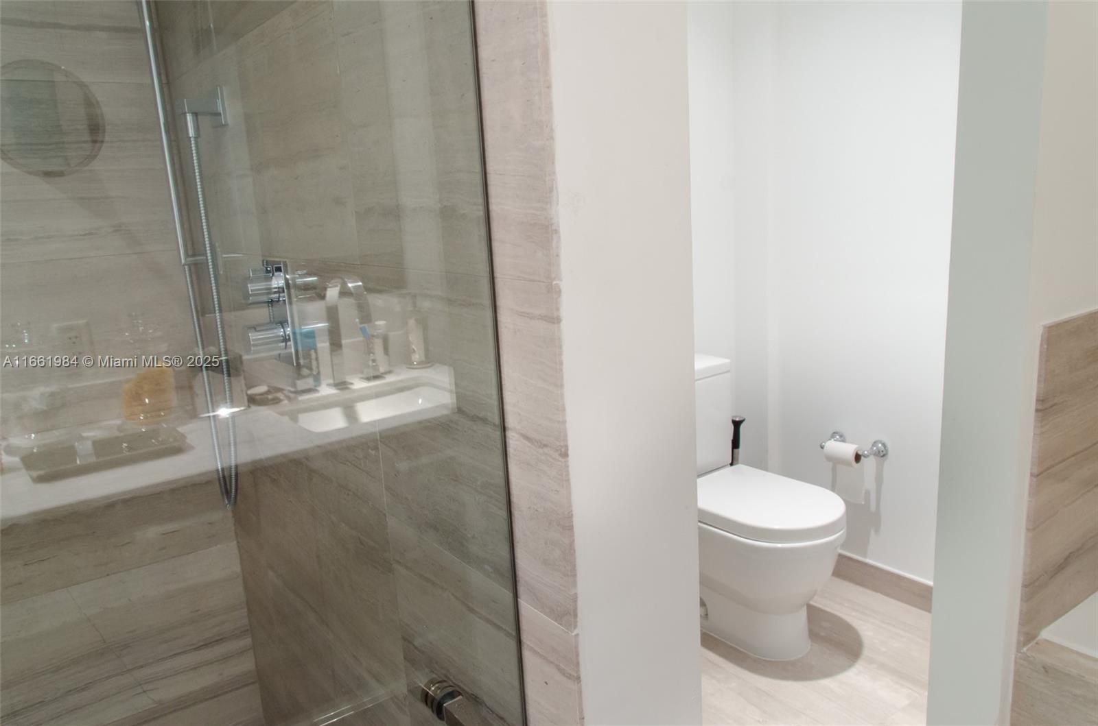 OCEANA KEY BISCAYNE CONDO - Residential