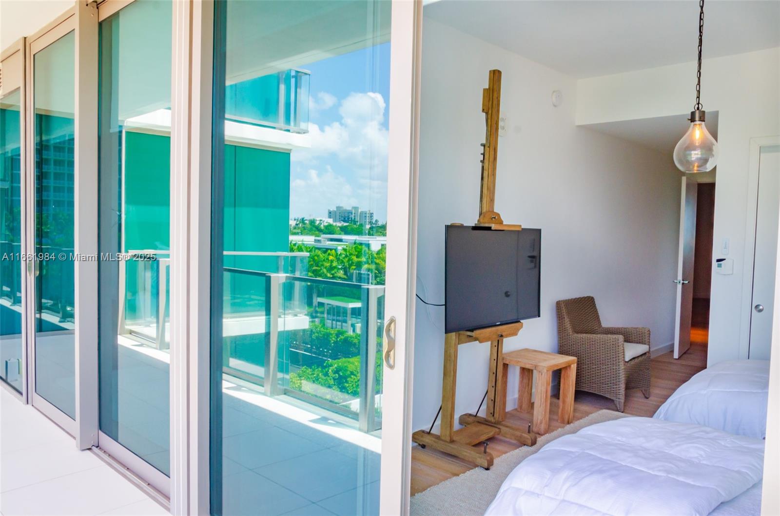 OCEANA KEY BISCAYNE CONDO - Residential
