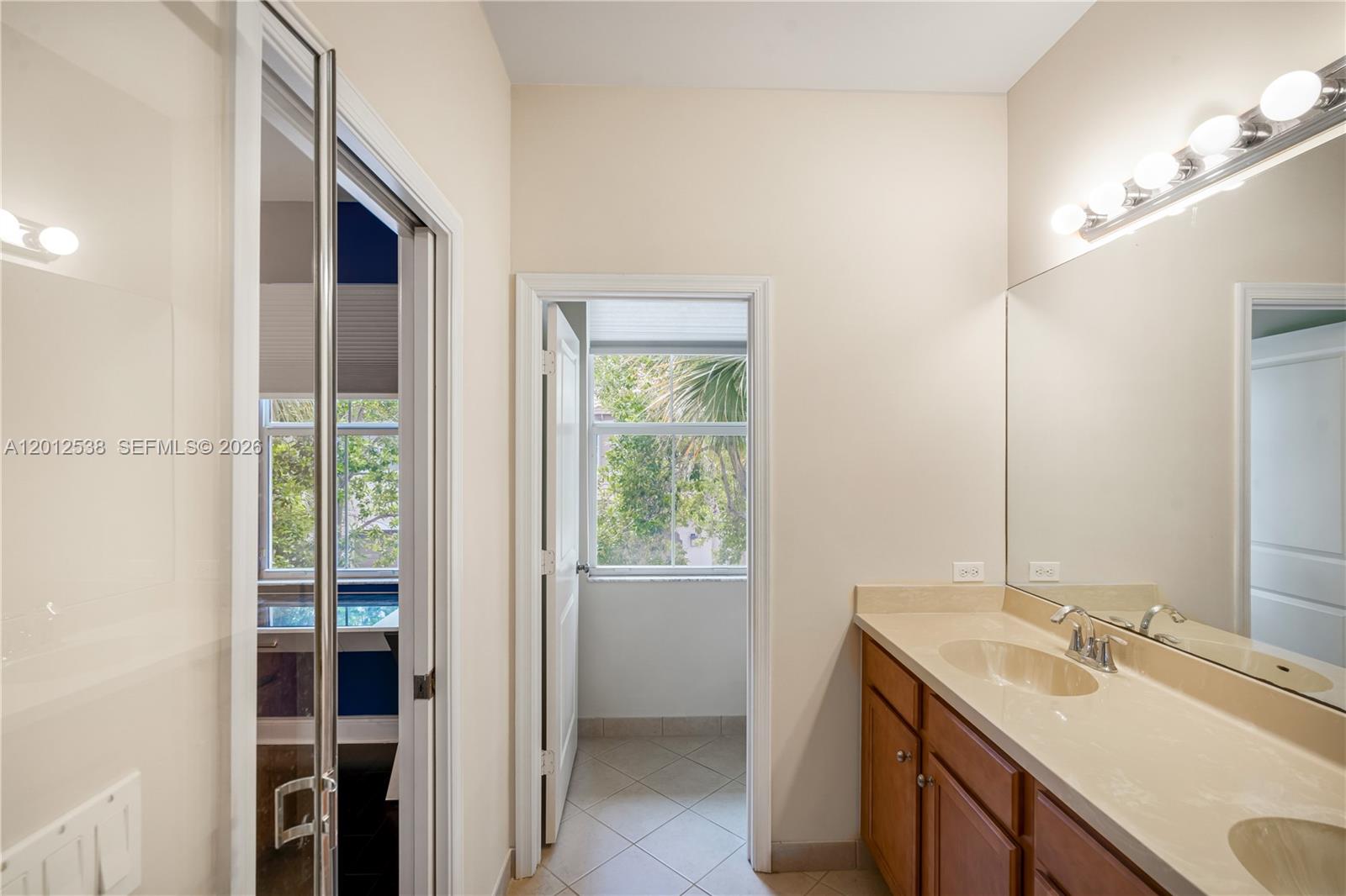 MONTERRA PLAT - Residential Lease