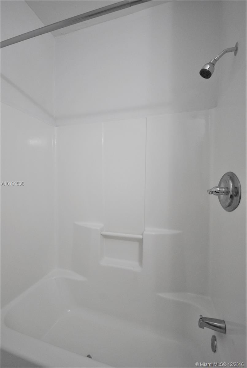 BROADMOOR - Residential Lease