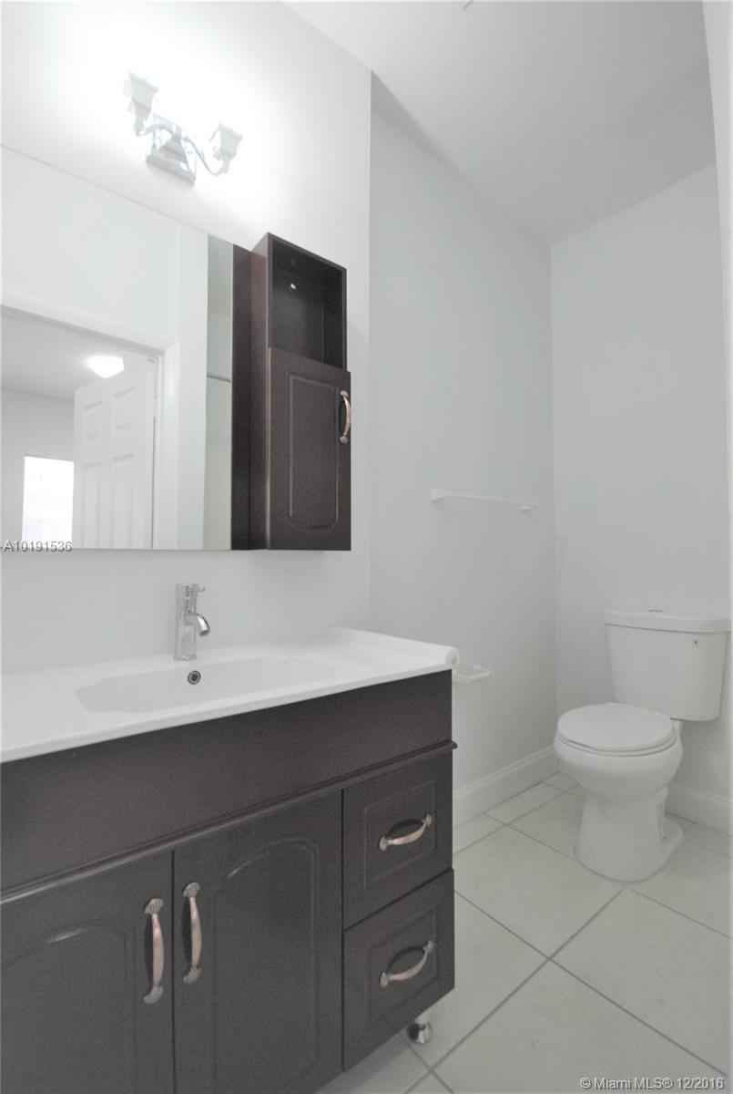 BROADMOOR - Residential Lease