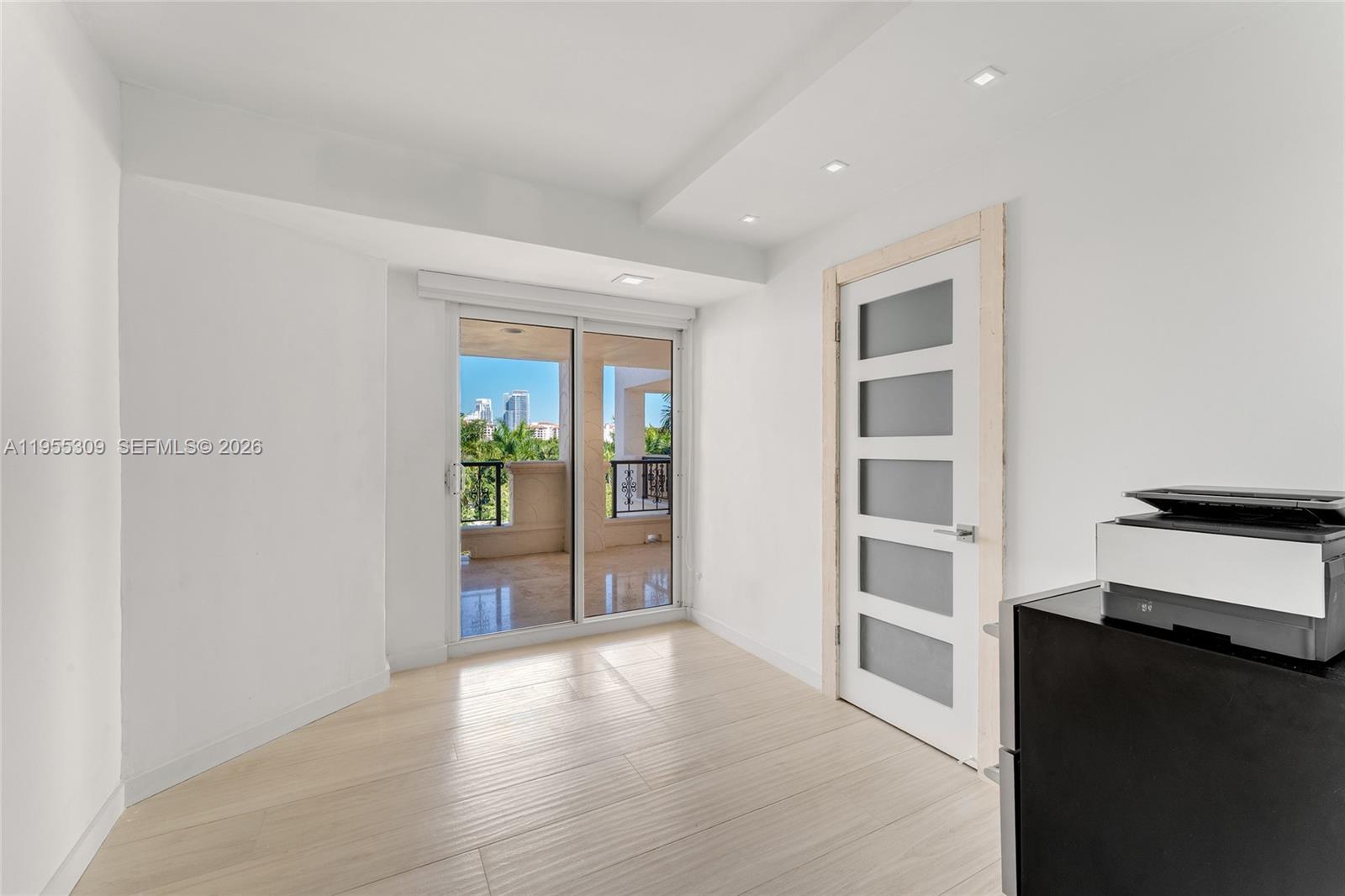 BAYSIDE VILLAGE CONDO - Residential