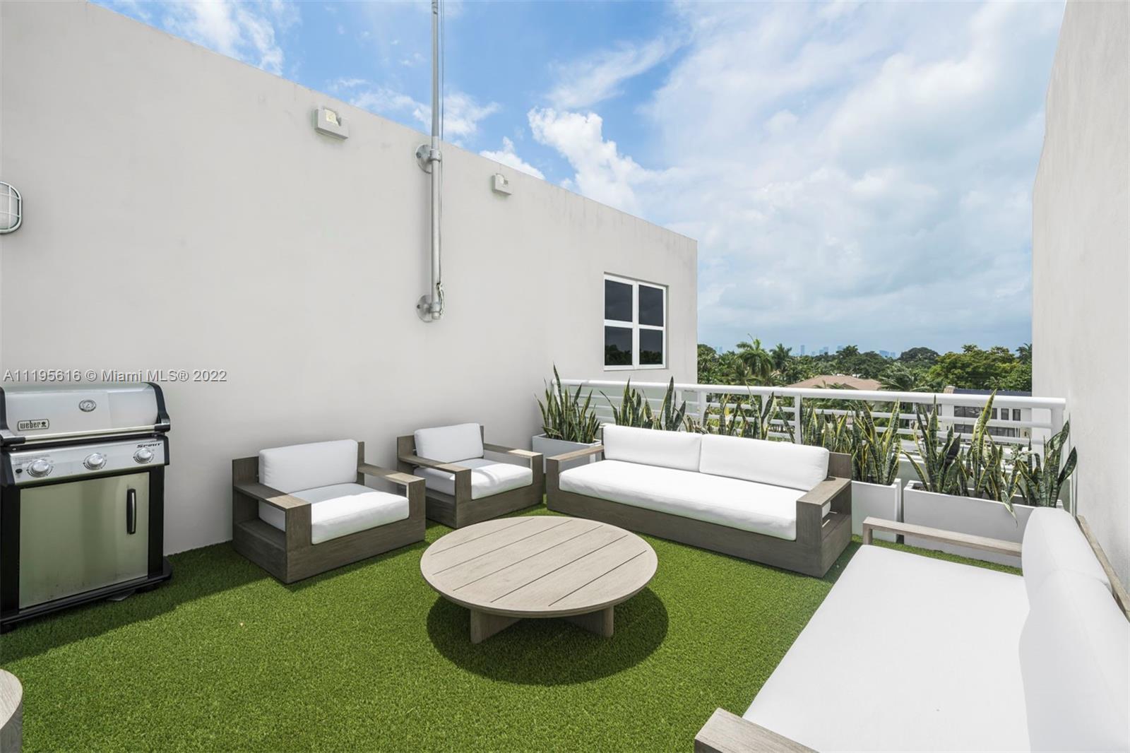 AQUA AT ALLISON ISLAND - Residential