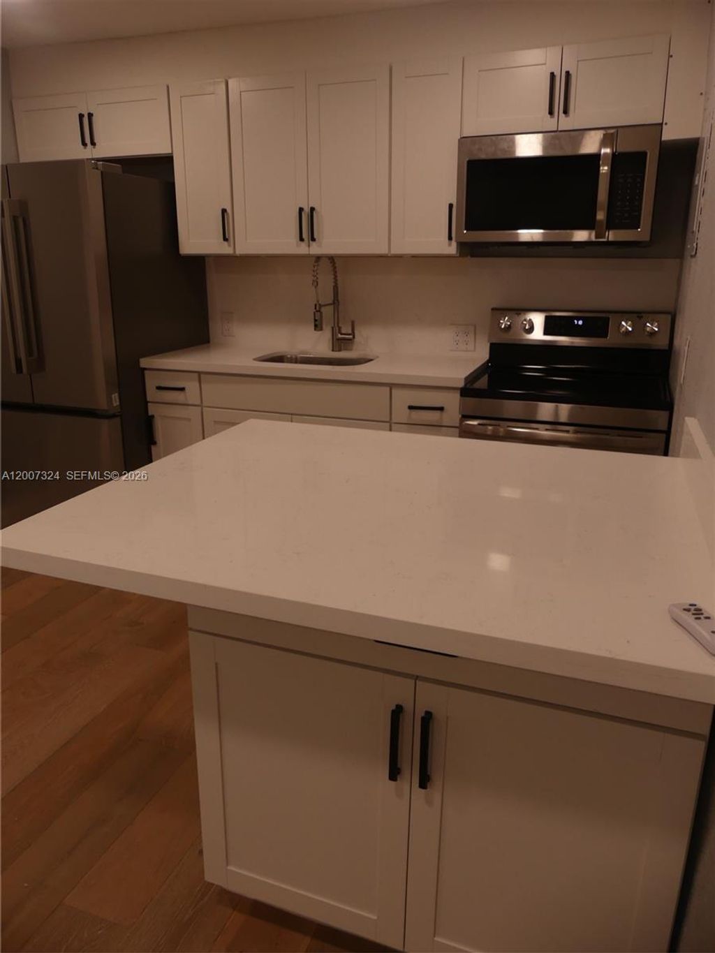 Photo of 161-165 NW 40th St #4, Oakland Park, FL 33309 (MLS # A12007324)