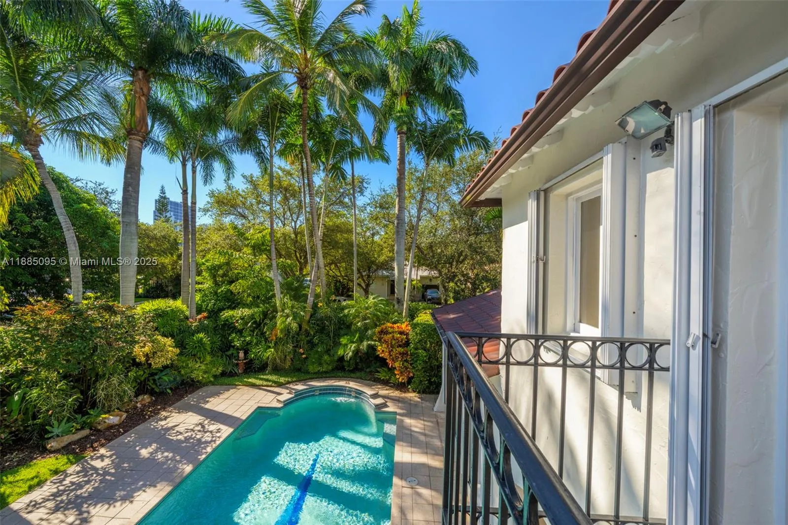 Coral Gables, Florida 33134, United States, 6 Bedrooms Bedrooms, ,8 BathroomsBathrooms,Residential,Active,217361