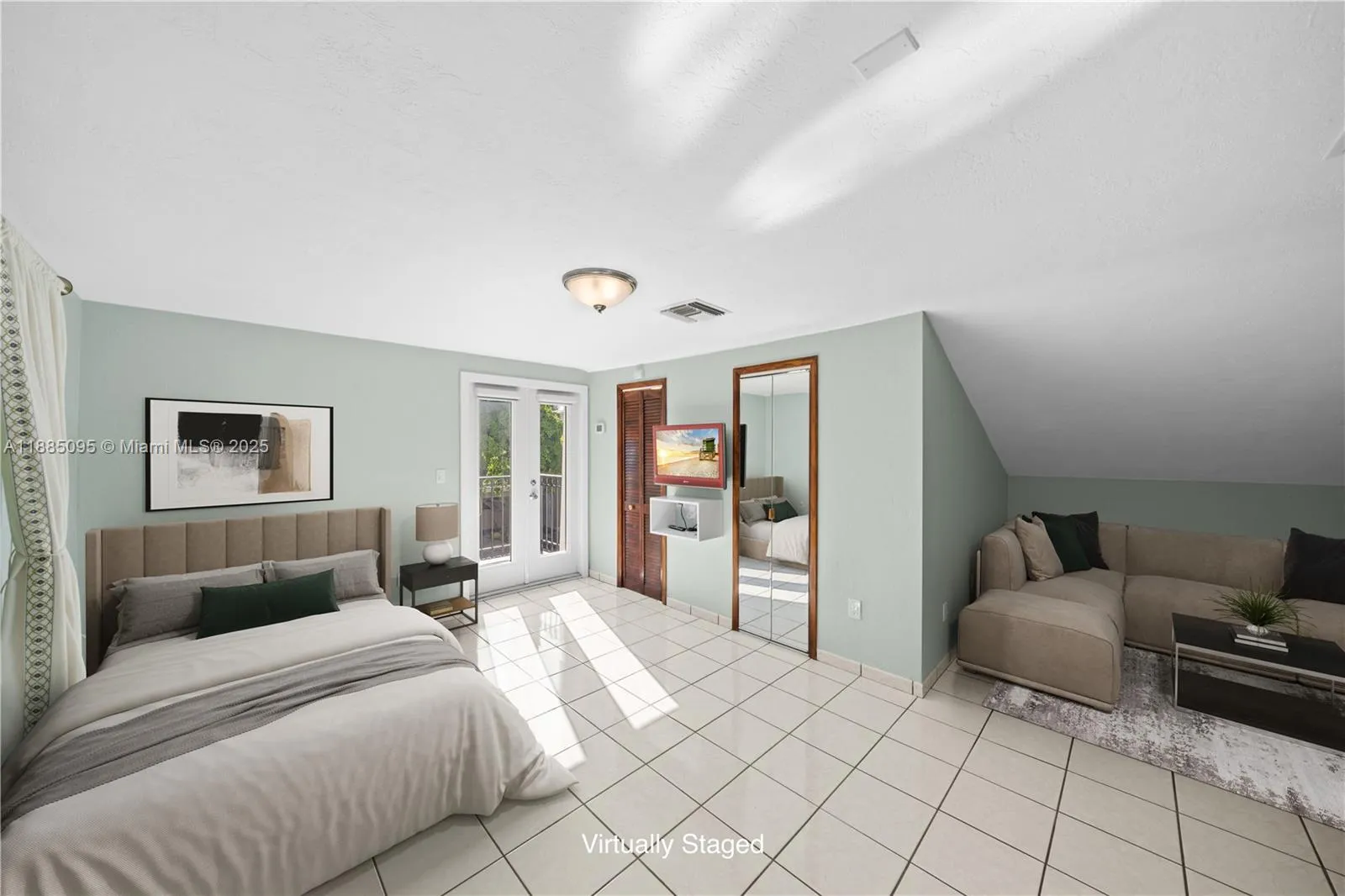 Coral Gables, Florida 33134, United States, 6 Bedrooms Bedrooms, ,8 BathroomsBathrooms,Residential,Active,217361
