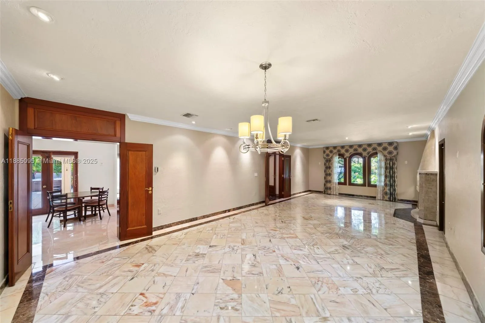 Coral Gables, Florida 33134, United States, 6 Bedrooms Bedrooms, ,8 BathroomsBathrooms,Residential,Active,217361