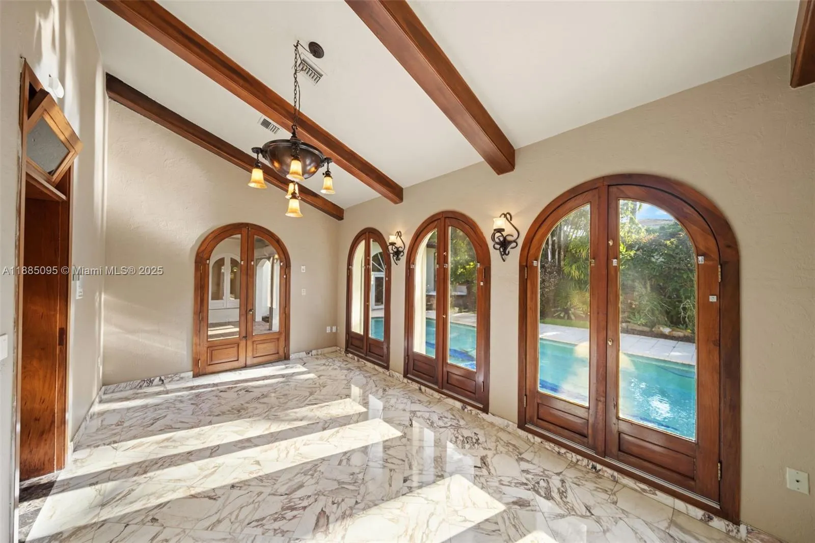 Coral Gables, Florida 33134, United States, 6 Bedrooms Bedrooms, ,8 BathroomsBathrooms,Residential,Active,217361