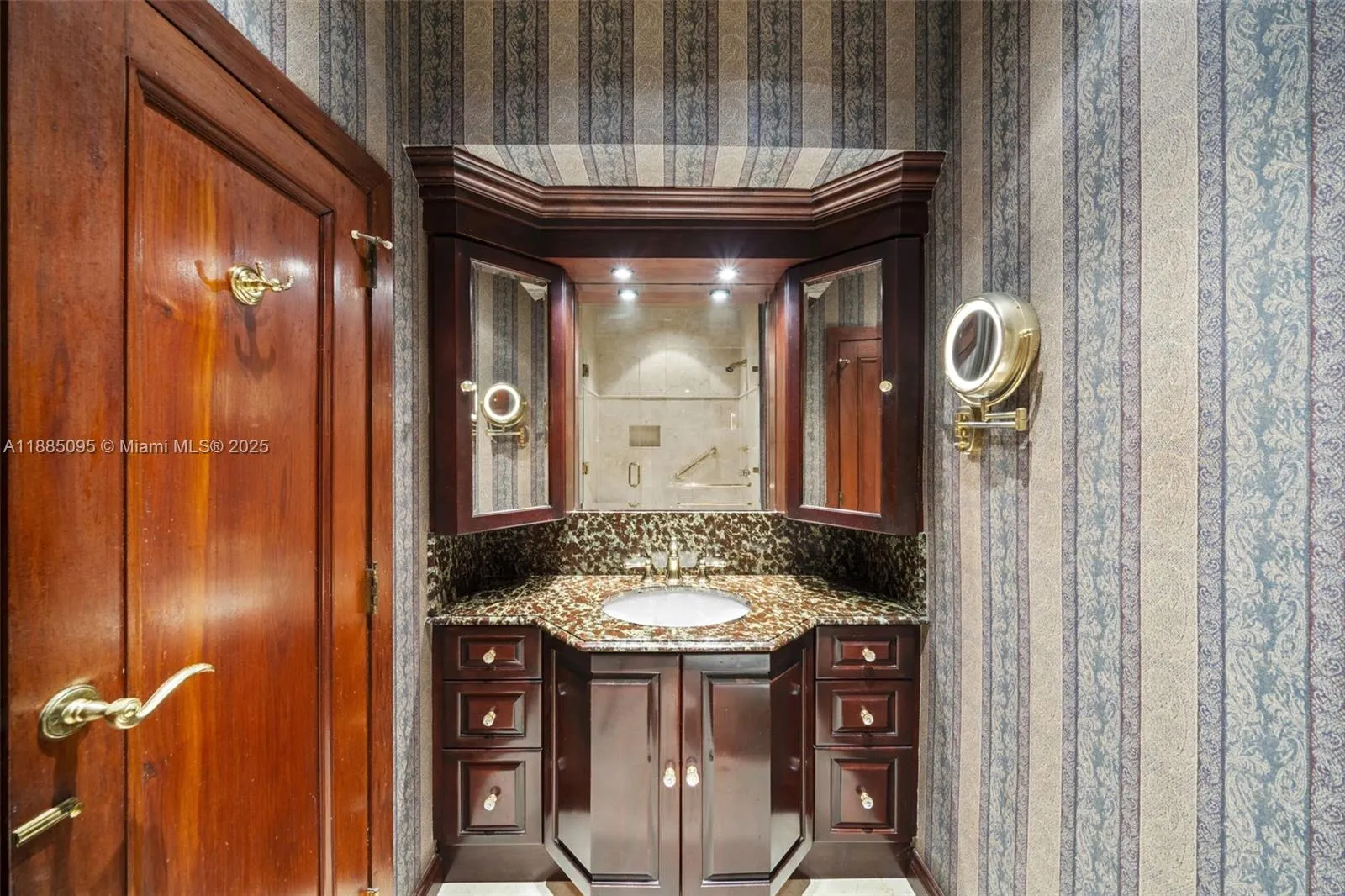 Coral Gables, Florida 33134, United States, 6 Bedrooms Bedrooms, ,8 BathroomsBathrooms,Residential,Active,217361