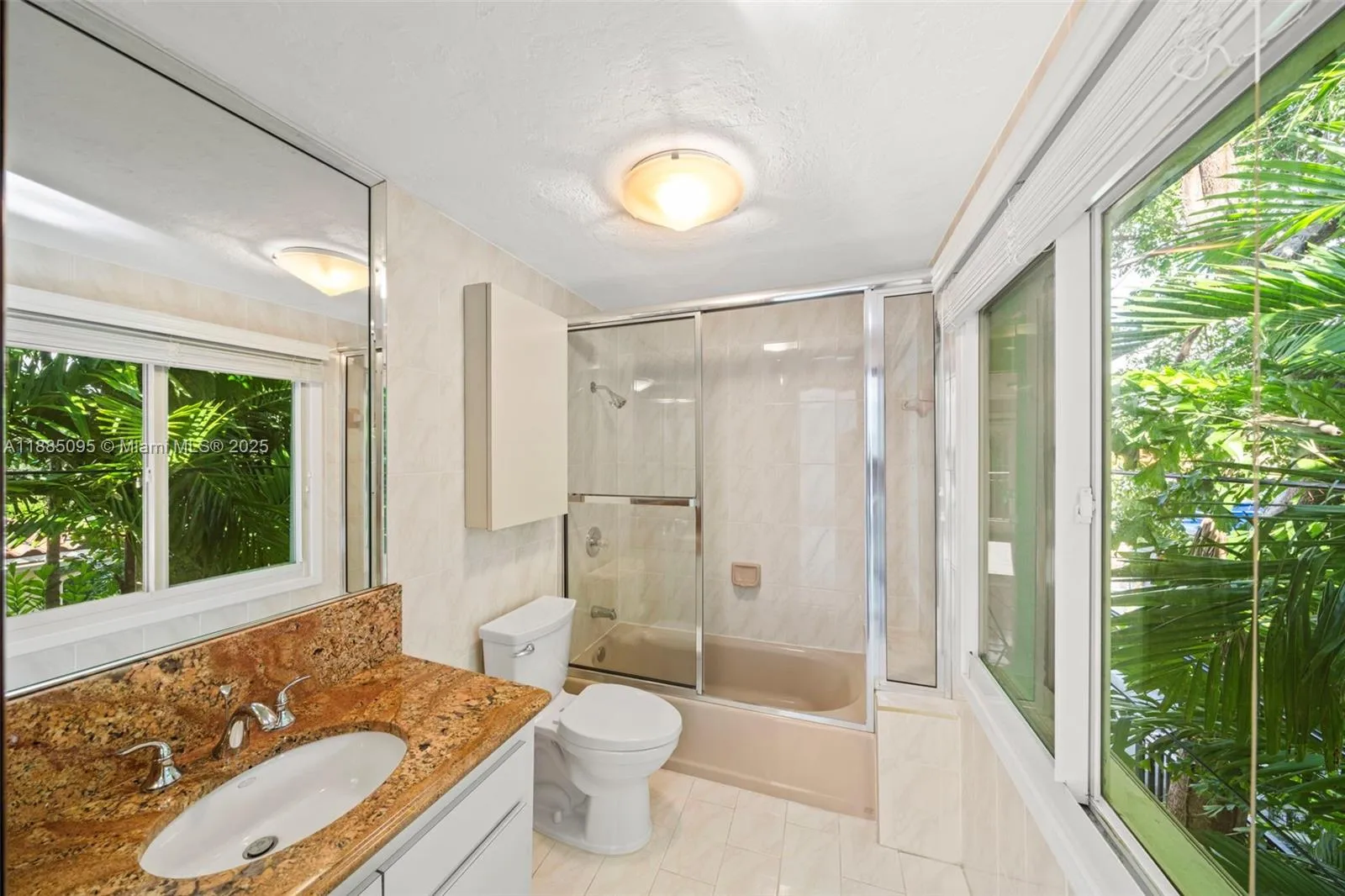 Coral Gables, Florida 33134, United States, 6 Bedrooms Bedrooms, ,8 BathroomsBathrooms,Residential,Active,217361