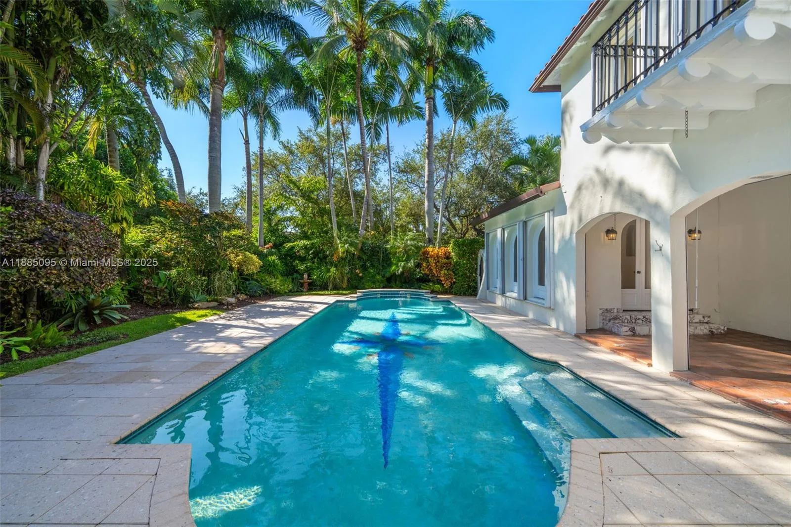 Coral Gables, Florida 33134, United States, 6 Bedrooms Bedrooms, ,8 BathroomsBathrooms,Residential,Active,217361