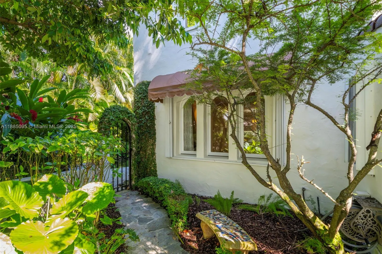 Coral Gables, Florida 33134, United States, 6 Bedrooms Bedrooms, ,8 BathroomsBathrooms,Residential,Active,217361