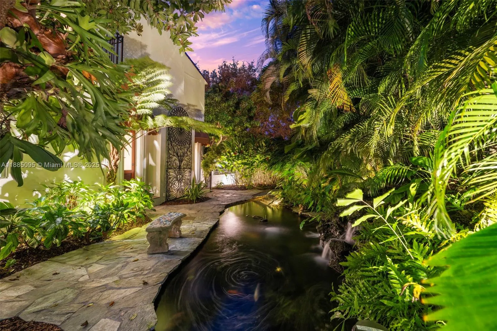 Coral Gables, Florida 33134, United States, 6 Bedrooms Bedrooms, ,8 BathroomsBathrooms,Residential,Active,217361