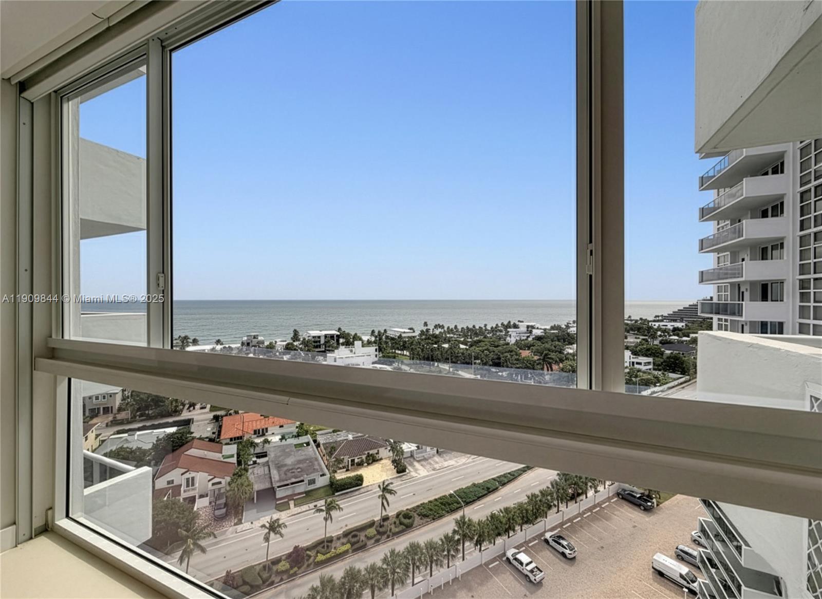 EMBASSY TOWER II INC COND - Residential Lease