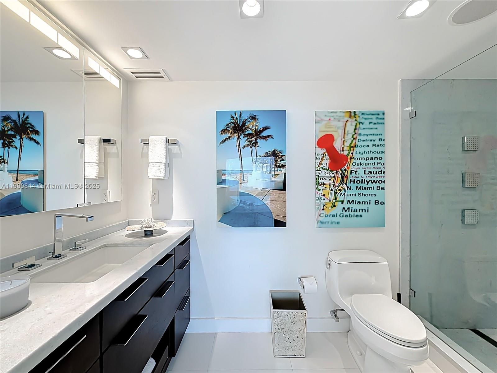 EMBASSY TOWER II INC COND - Residential Lease