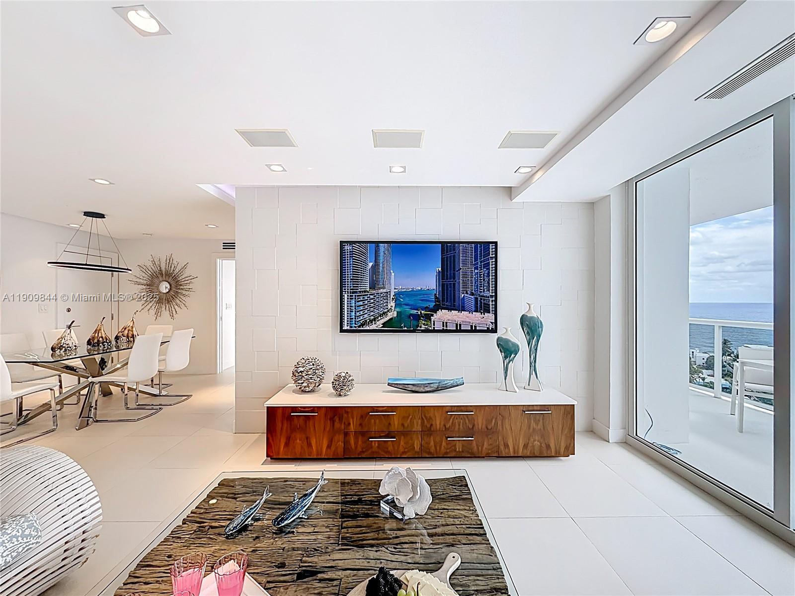 EMBASSY TOWER II INC COND - Residential Lease