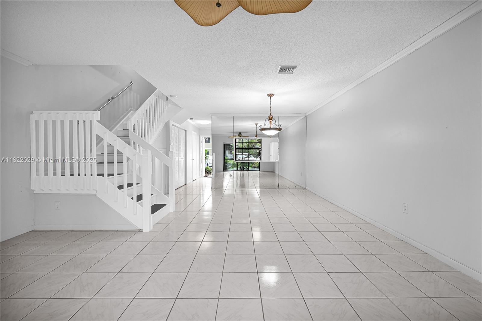 502 Westree Ln