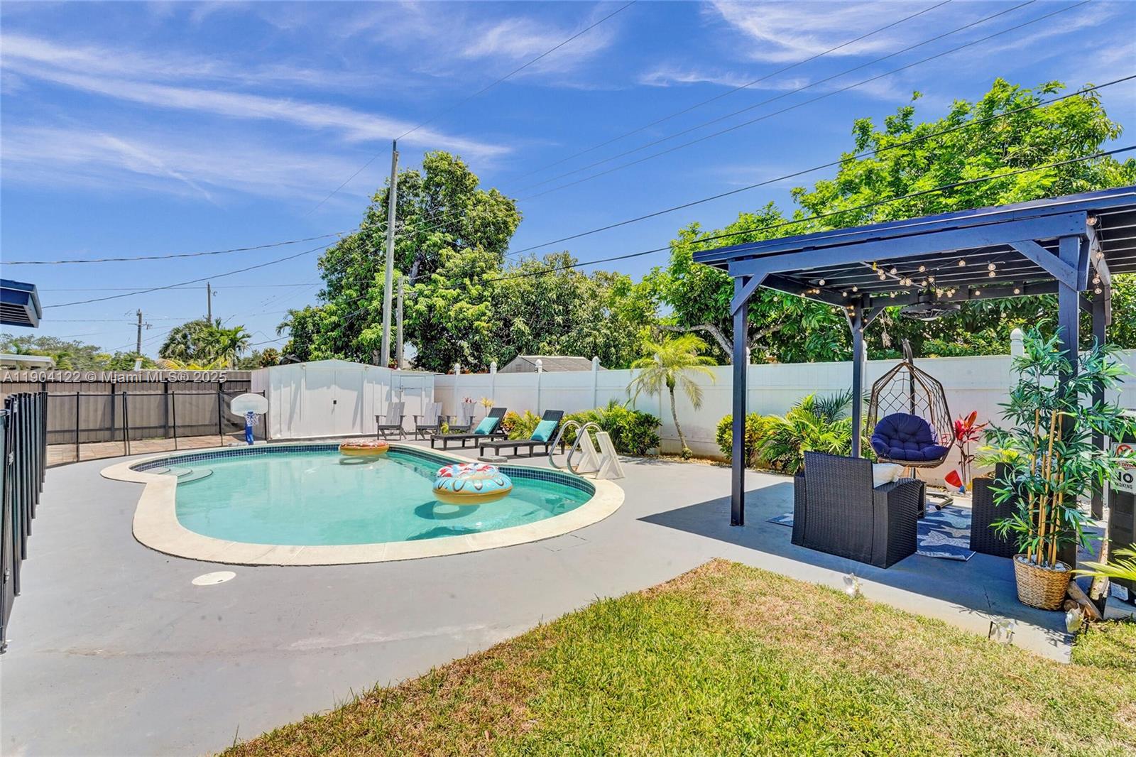 DRIFTWOOD ACRES NO 18 - Residential