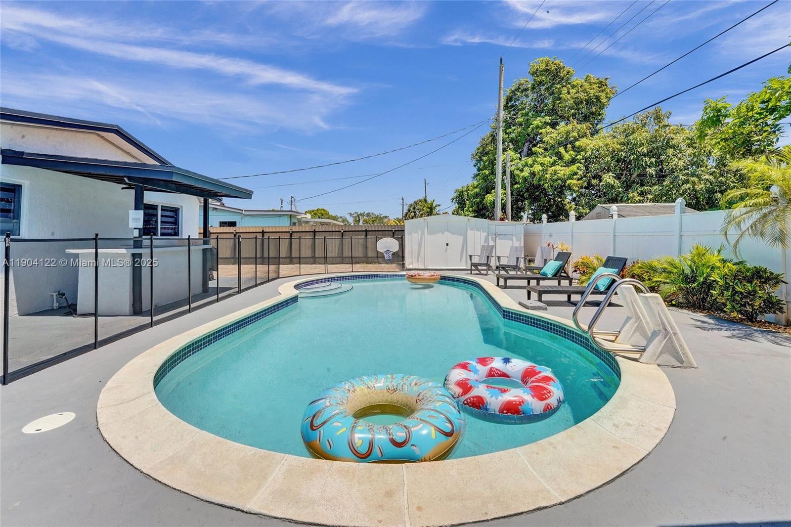 DRIFTWOOD ACRES NO 18 - Residential