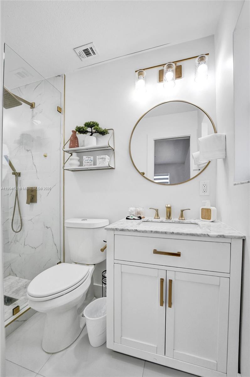 DRIFTWOOD ACRES NO 18 - Residential