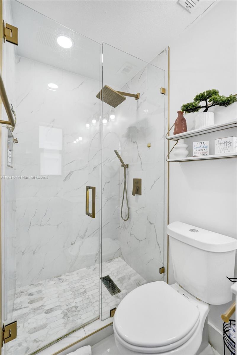 DRIFTWOOD ACRES NO 18 - Residential