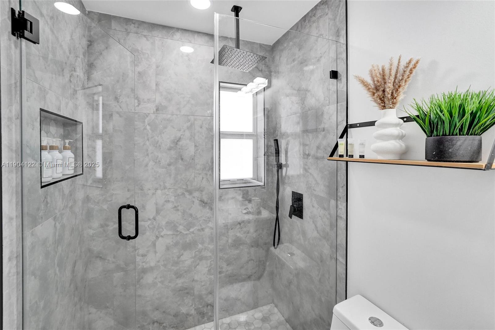 DRIFTWOOD ACRES NO 18 - Residential