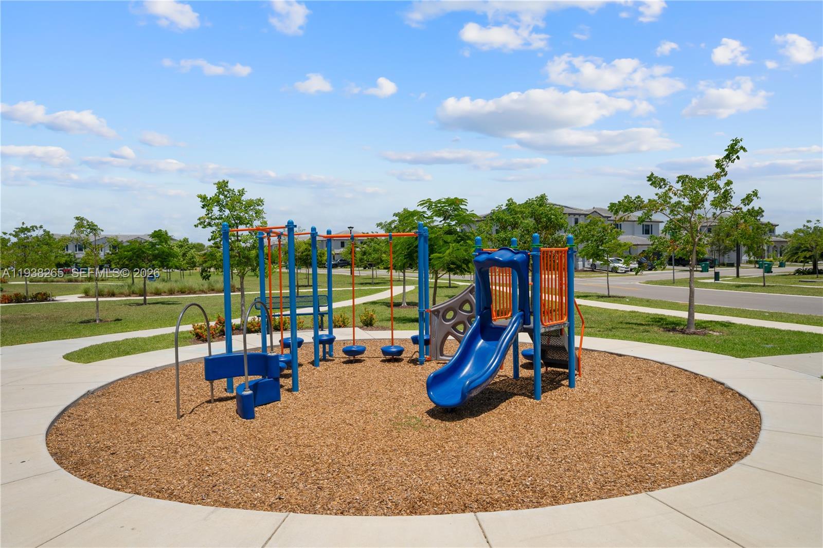 PINE ISLE - Residential