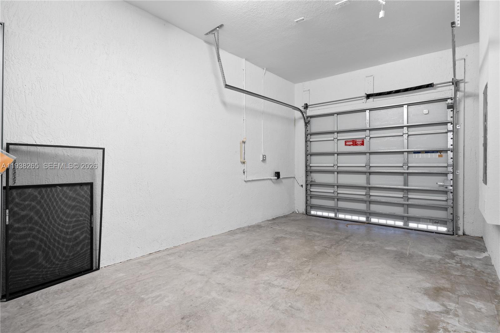 PINE ISLE - Residential