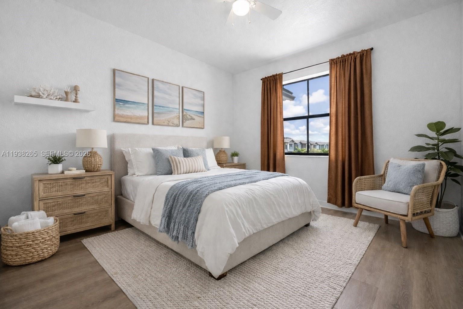 PINE ISLE - Residential